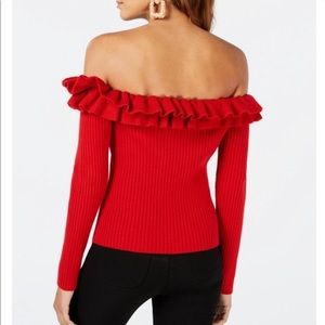 Small off shoulder sweater